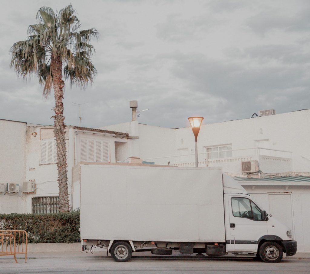 qué hacer si el camión no puede acceder en una mudanza